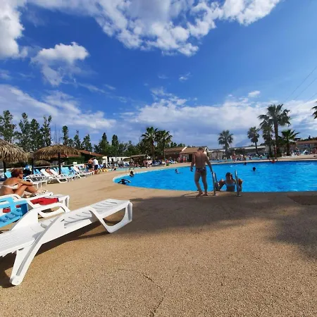 Grand Mobilhome Spacieux 8 Places Frejus/straphael *